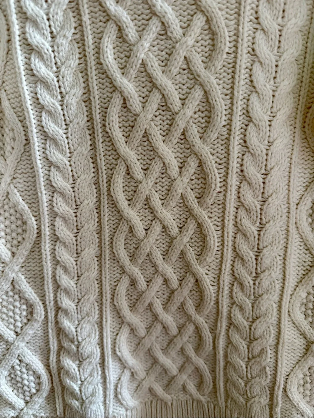 GAP Cream Cable-Knit Sweater